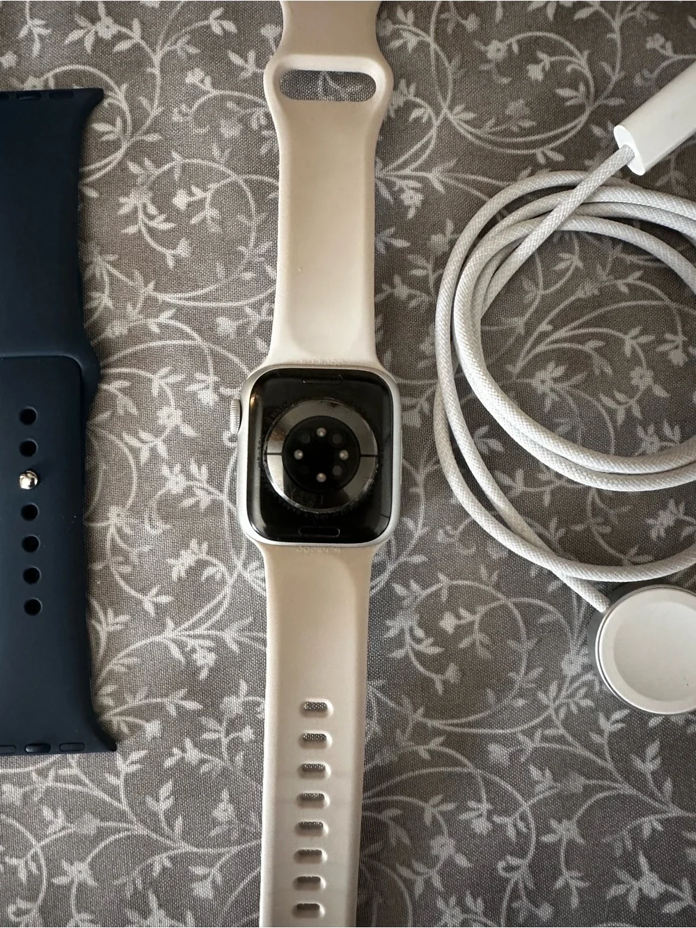 Series 9 Apple Watch with Multiple Bands — Black, Pink, Blue, Cream
